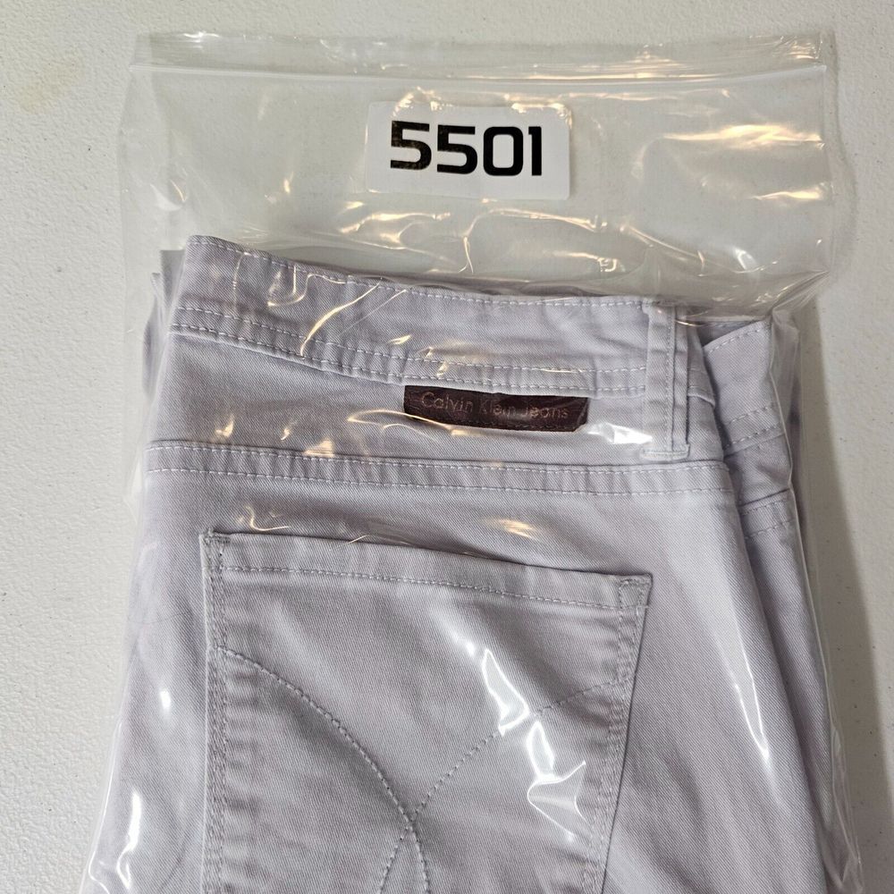 Calvin Klein Jeans Women's Size 8 Light Gray Skinny Crop Mid Rise Stretch Pocket - Picture 15 of 15